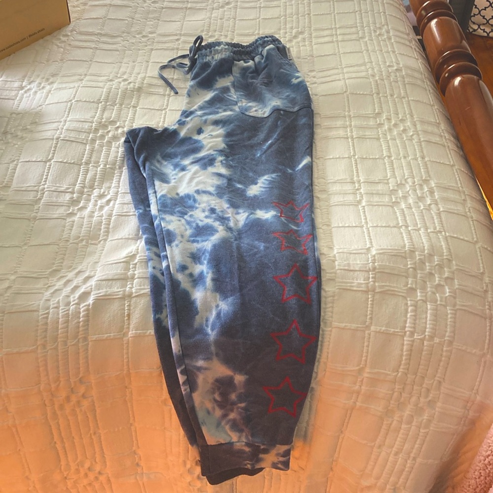 Rae Dunn Sweatpants